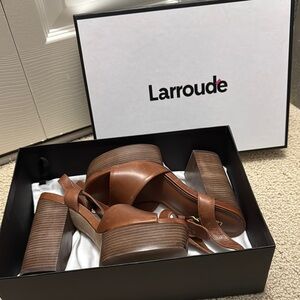 Larroude Vanessa Platform Heels Brand New & IOB
